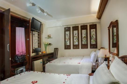 Viet Hotel & Travel Hanoi Exterior photo